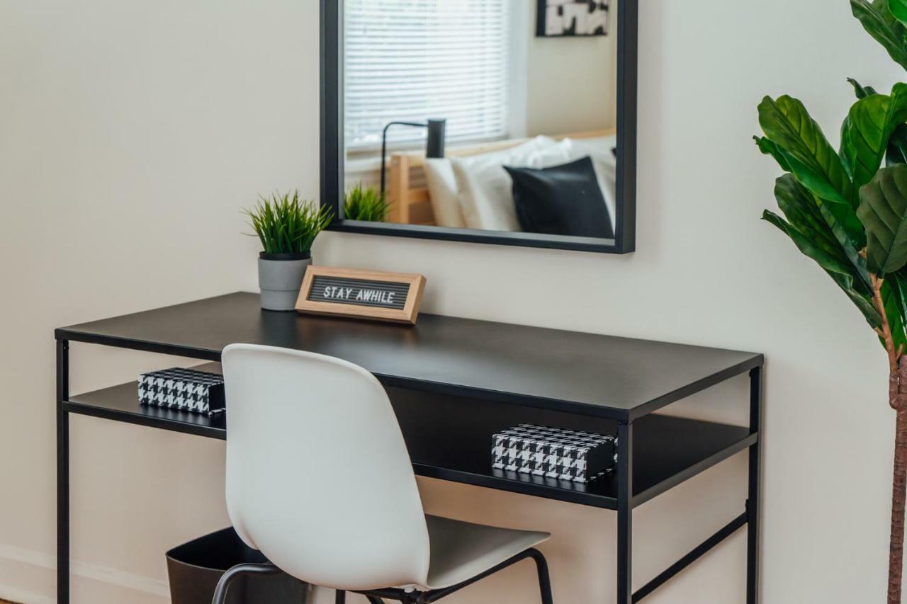 1Br Modern Apt In The Heart Of The City - Marshfield G Чикаго Екстериор снимка